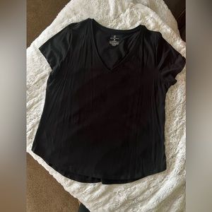 Black tshirt New York and company